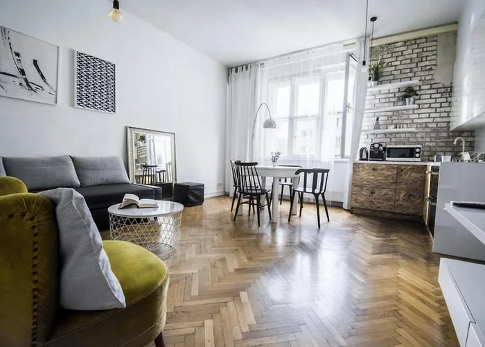 Lion Apartments - Gold
